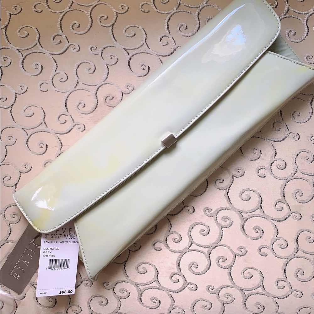 STEVEN by Steven Madden envelope patent clutch